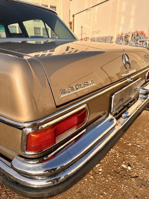 Gebraucht Mercedes 280 SE 160 PS (117 kW) 1973 Grau Limousine