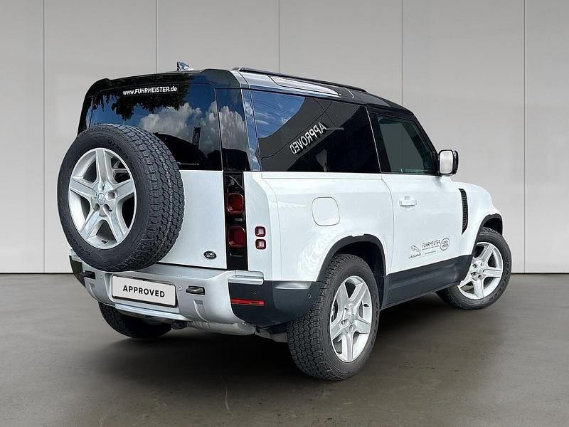 Gebraucht Land Rover Defender SE 252 PS (185 kW) 2023 Fuji white SUV