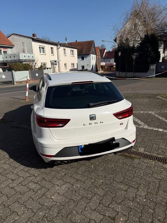 Second-hand Seat Leon ST FR 125 CP (91 kW) 2017 Alb Break
