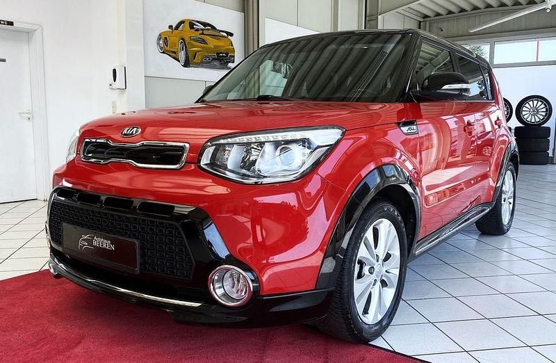 Rot Gebraucht 2015 Kia Soul Spirit SUV | 10.290 € (Fairer Preis) - Bild 1/4