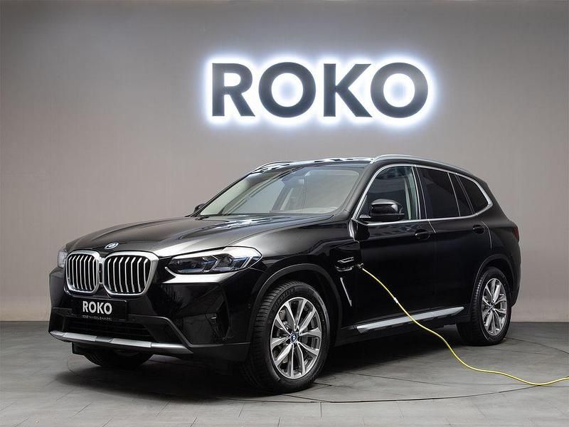 Schwarz Gebraucht 2022 BMW X3 Sport Line SUV | 42.980 € (Fairer Preis) - Bild 1/4