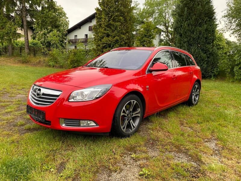 Rot Gebraucht 2012 Opel Insignia Kombi | 3.790 € (Guter Preis) - Bild 1/4