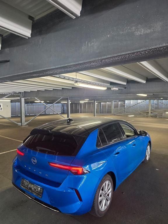 Gebraucht Opel Astra Enjoy 131 PS (96 kW) 2023 Blau Kombi