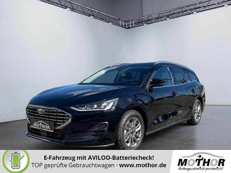 Agate black Neu 2024 Ford Focus Titanium Kombi | 28.286 € (Fairer Preis) - Bild 1/4