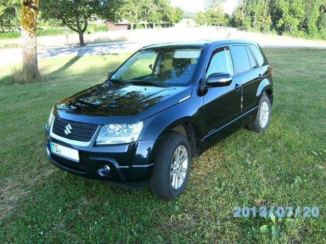 Gebraucht Suzuki Grand Vitara 169 PS (124 kW) 2009 Schwarz metallic SUV