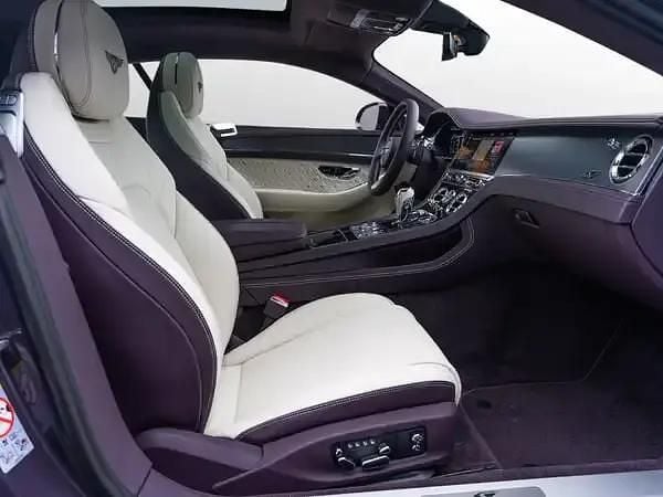 Gebraucht Bentley Continental 549 PS (403 kW) 2024 Schwarz Limousine
