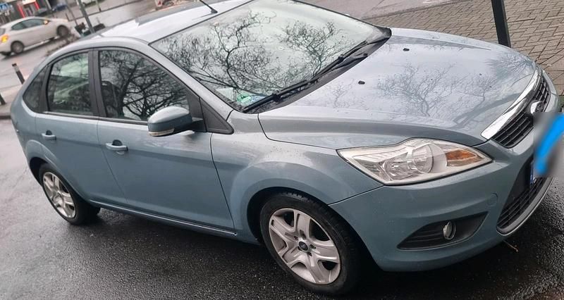 Gebraucht Ford Focus 90 PS (66 kW) 2009 Blau Limousine