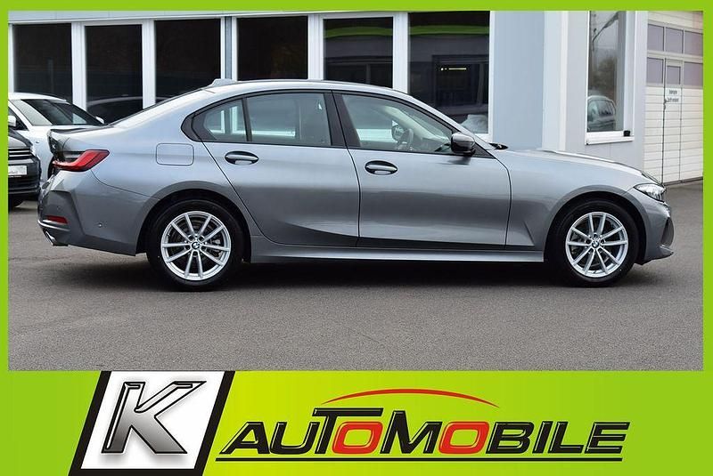 Gebraucht BMW 320 Shadowline 190 PS (139 kW) 2023 Grau Limousine