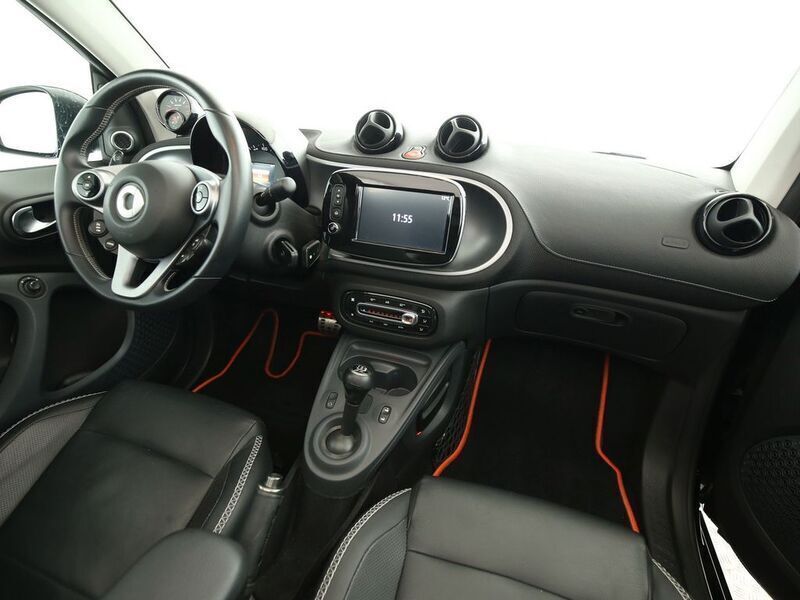 Gebraucht Smart ForTwo Cabrio Brabus Xclusive 109 PS (80 kW) 2018 Schwarz Cabrio