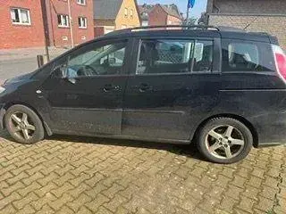Second-hand Mazda 5 143 CP (105 kW) 2009 Negru Monovolum