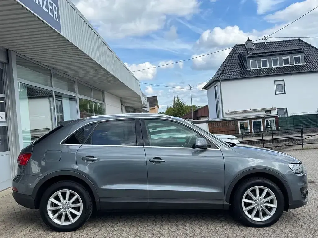 Gebraucht Audi Q3 177 PS (130 kW) 2012 Grau SUV