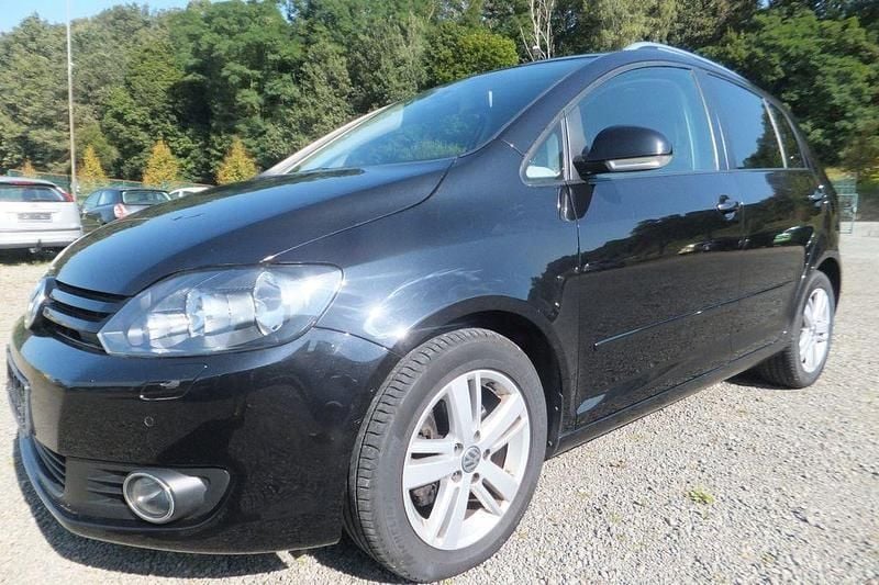Schwarz Gebraucht 2012 VW Golf VI Match Limousine | 7.750 € (Fairer Preis) - Bild 1/4