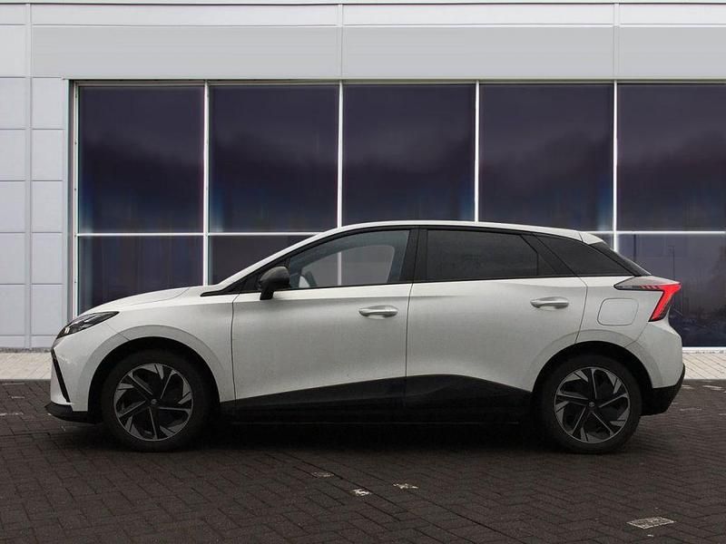 Gebraucht MG MG4 EV Comfort 150 kW (204 PS) 2022 Weiß Kleinwagen