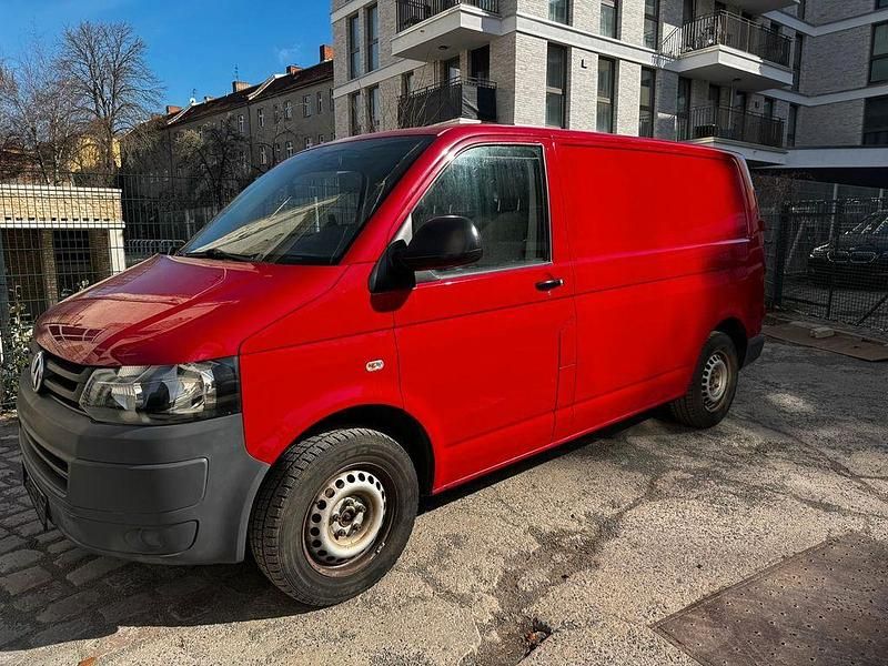 Gebraucht VW Transporter 116 PS (85 kW) 2012 Rot Van