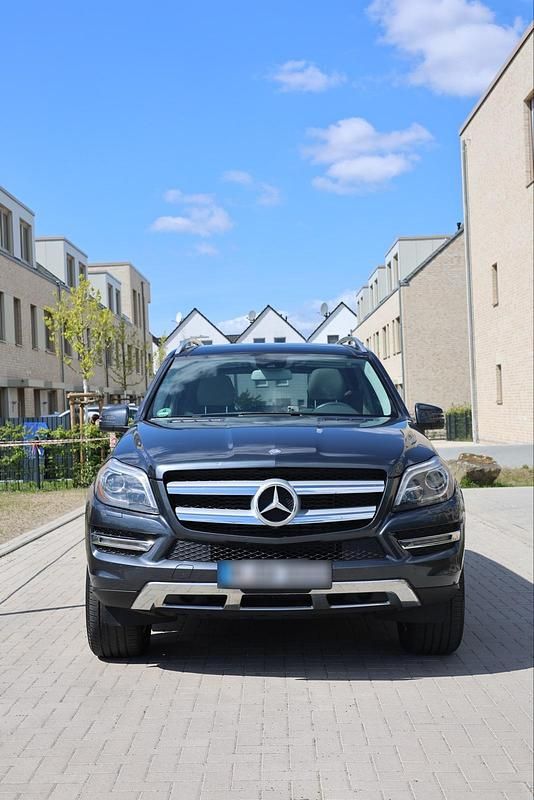 Gebraucht Mercedes GL350 258 PS (189 kW) 2013 Grau SUV
