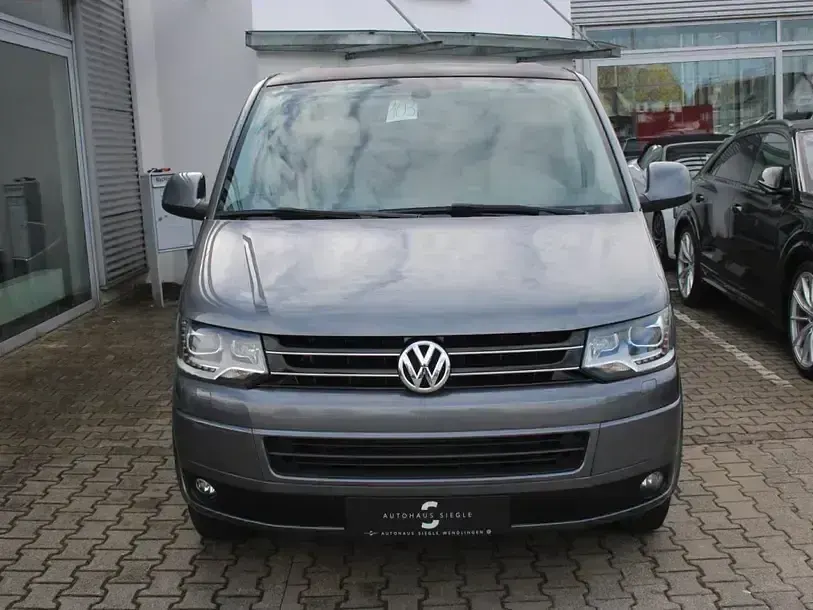 Gebraucht VW Multivan Edition 179 PS (131 kW) 2015 Grau Van / Kleinbus