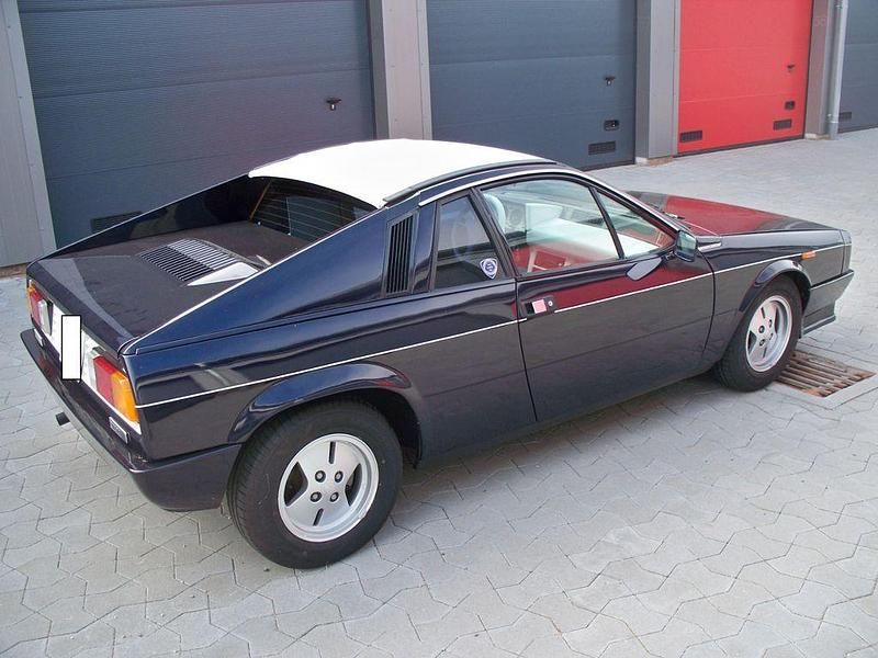 Gebraucht Lancia Beta 120 PS (88 kW) 1977 Violet Coupé