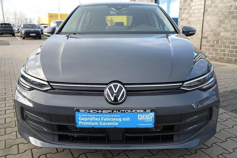Gebraucht VW Golf VIII Goal 116 PS (85 kW) 2025 Grau Limousine