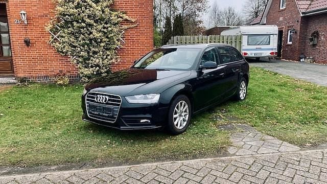 Schwarz Gebraucht 2014 Audi A4 Kombi | 4.499 € (Superpreis) - Bild 1/4