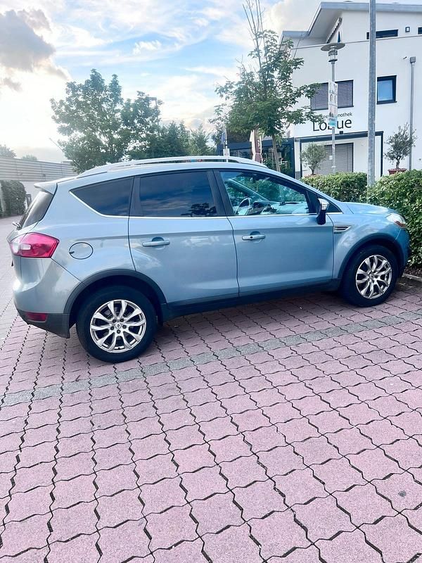 Grün Gebraucht 2008 Ford Kuga SUV | 5.000 € (Fairer Preis) - Bild 1/4