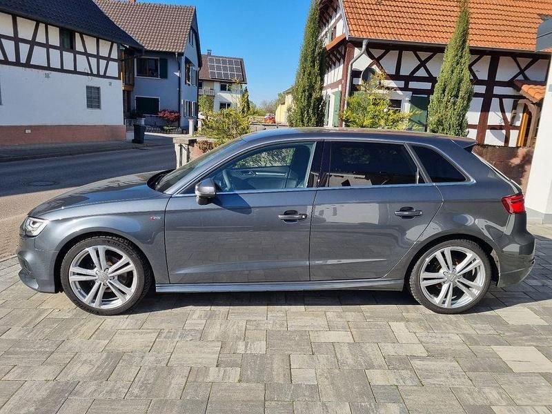 Gebraucht Audi A3 S-Line 150 PS (110 kW) 2017 Grau Limousine