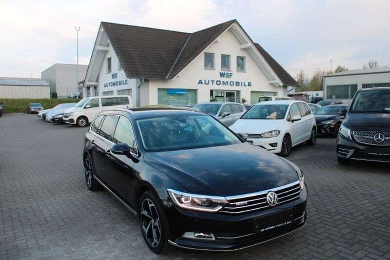 Deep black perleffekt Gebraucht 2014 VW Passat Sportline Kombi | 14.900 € (Fairer Preis) - Bild 1/4