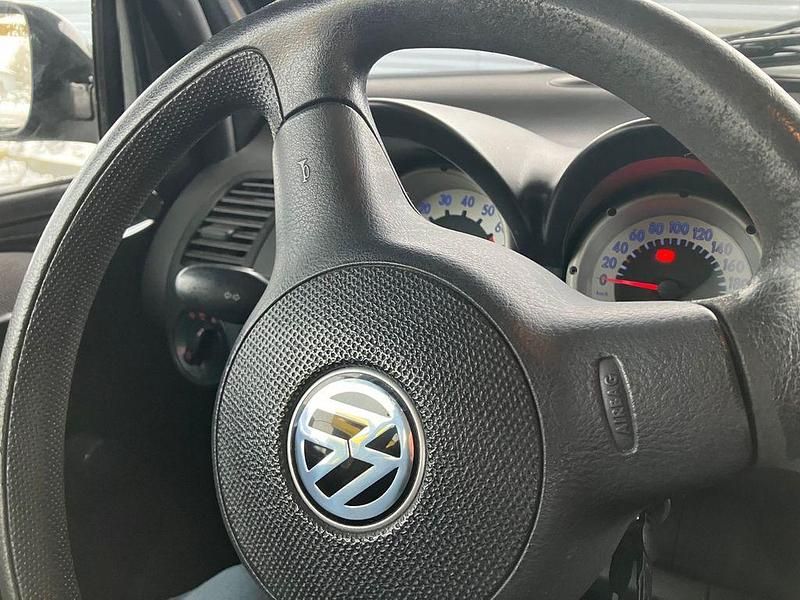 Gebraucht VW Lupo 50 PS (36 kW) 1998 Schwarz Kleinwagen