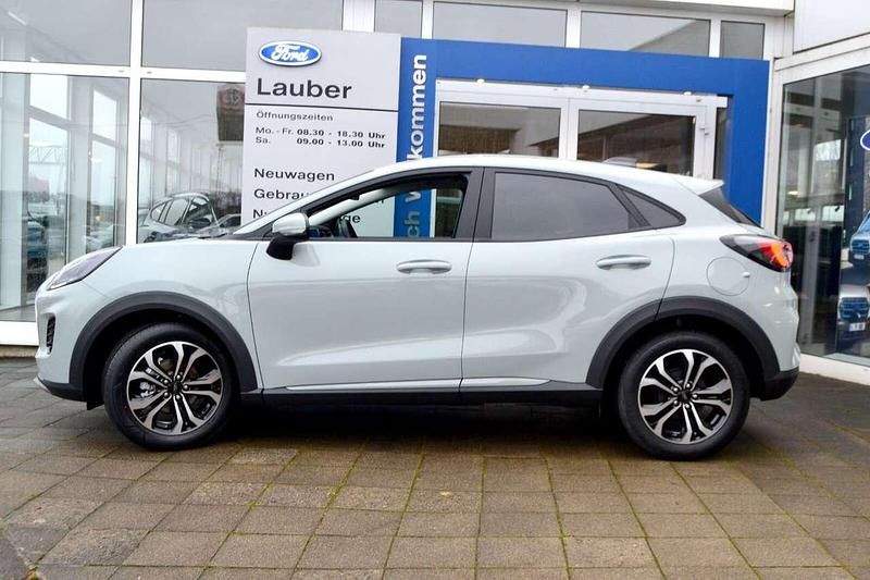 Neu Ford Puma Titanium 125 PS (91 kW) 2025 Grau SUV