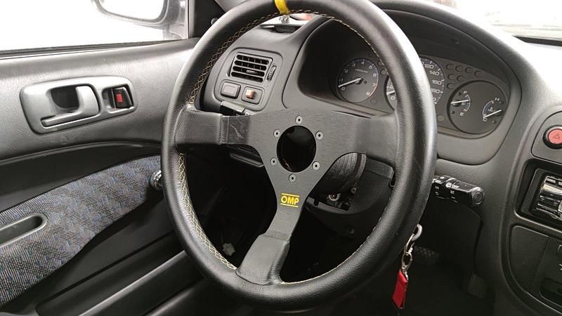 Gebraucht Honda Civic 125 PS (91 kW) 2000 Kleinwagen