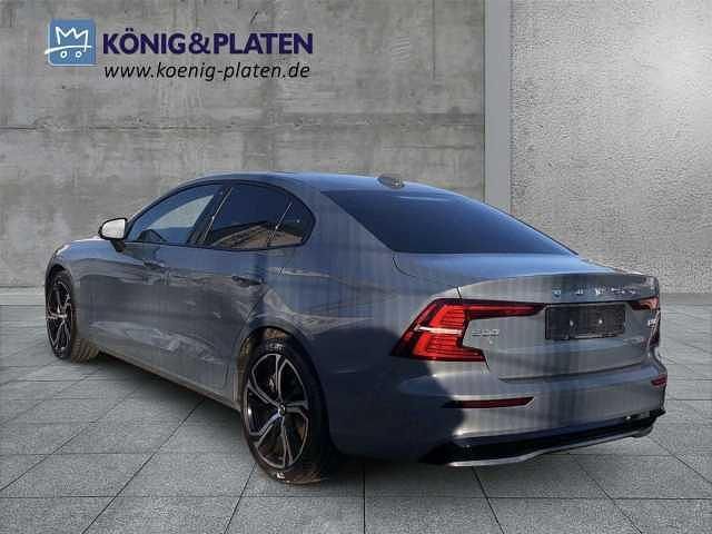 Gebraucht Volvo S60 184 PS (135 kW) 2023 Limousine