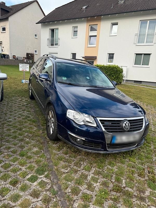 Blau Gebraucht 2009 VW Passat Kombi | 2.800 € (Guter Preis) - Bild 1/4