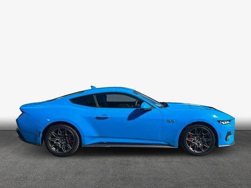 Gebraucht Ford Mustang GT Fastback 446 PS (328 kW) 2025 Grabber blue metallic Coupé