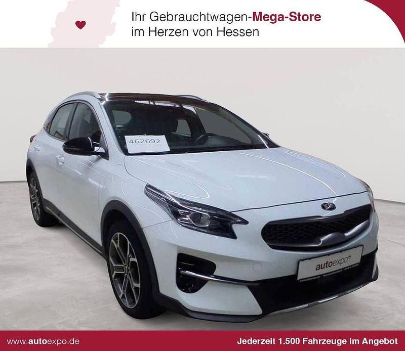 Weiß Gebraucht 2020 Kia XCeed Spirit SUV | 12.389 € (Guter Preis) - Bild 1/4