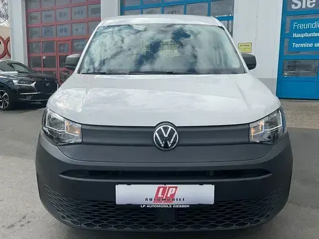 Gebraucht VW Caddy 110 PS (80 kW) 2021 Candyweiß Van / Kleinbus