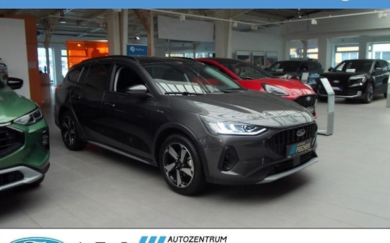 Gebraucht Ford Focus Active X 155 PS (114 kW) 2025 Grau Kombi