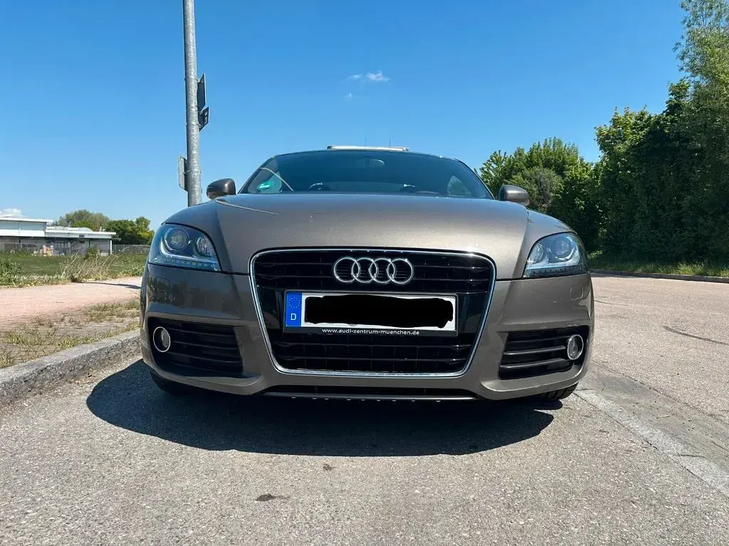 Gebraucht Audi TT Sport 160 PS (117 kW) 2013 Grau Coupé
