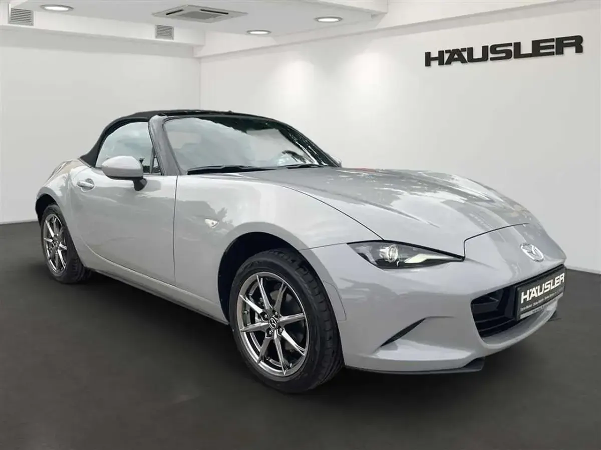 Nowe Mazda MX5 Exclusive-Line 132 KM (97 kW) 2025 Szary Kabriolet
