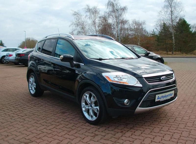 Gebraucht Ford Kuga Titanium 140 PS (102 kW) 2010 Schwarz SUV