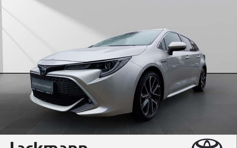 Silber Gebraucht 2021 Toyota Corolla Lounge Kombi | 25.990 € (Fairer Preis) - Bild 1/4