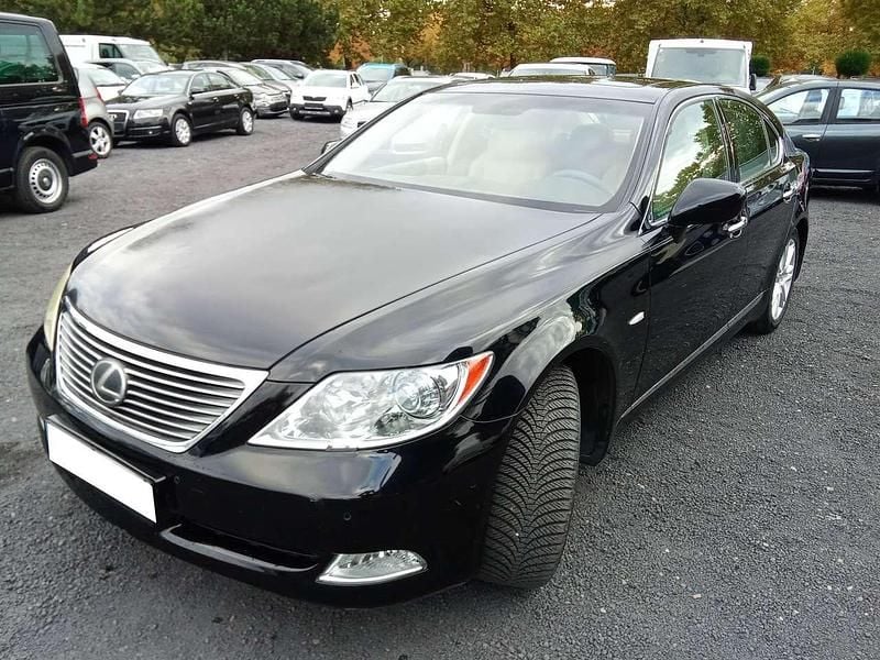 Schwarz Gebraucht 2006 Lexus LS460 Limousine | 6.900 € - Bild 1/4
