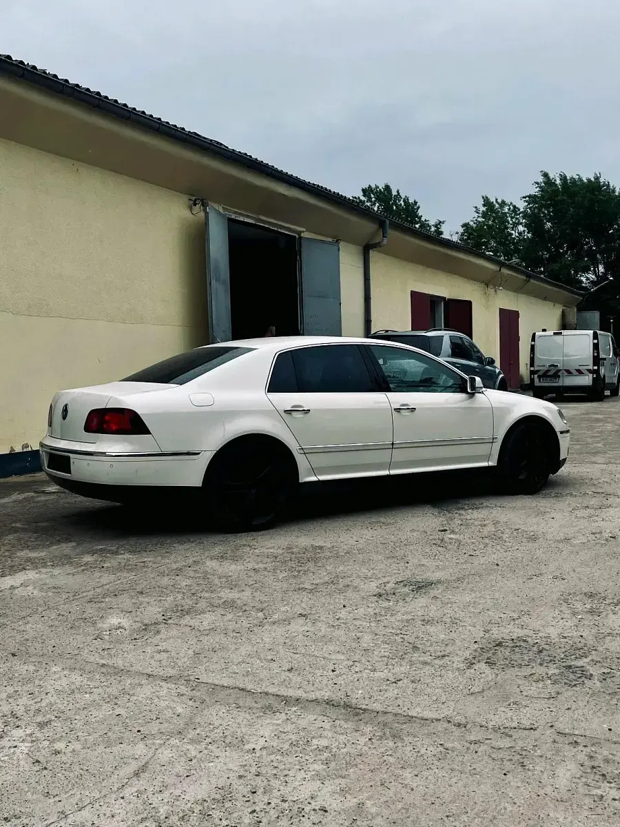 Gebraucht VW Phaeton 232 PS (170 kW) 2007 Weiß Limousine