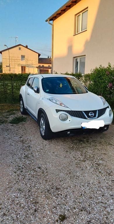 Gebraucht Nissan Juke Acenta 117 PS (86 kW) 2012 Weiß SUV
