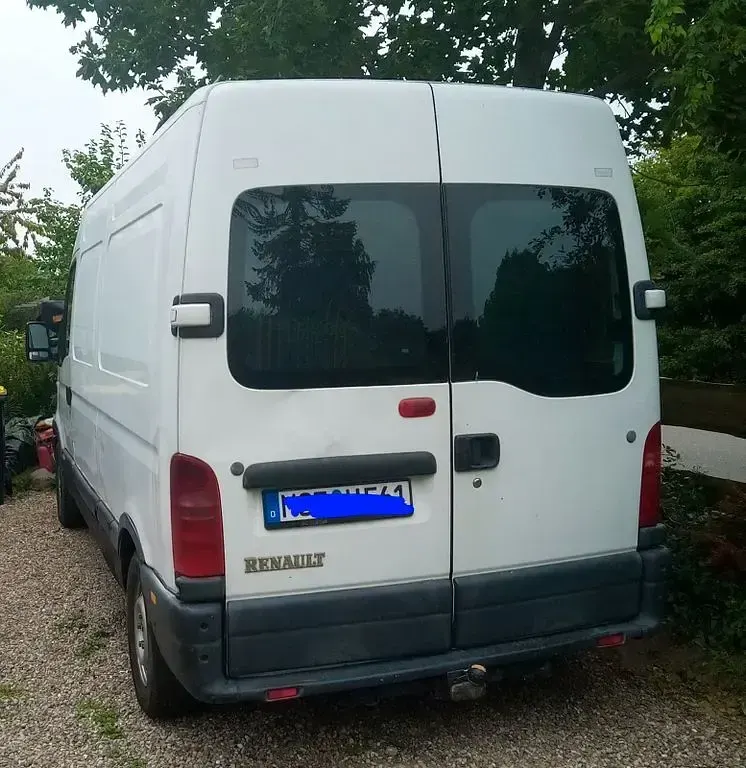 Gebraucht Renault Master 90 PS (66 kW) 2002 Weiß Limousine