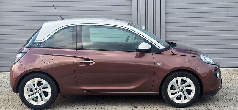 Gebraucht Opel Adam 101 PS (74 kW) 2016 Braun Kleinwagen