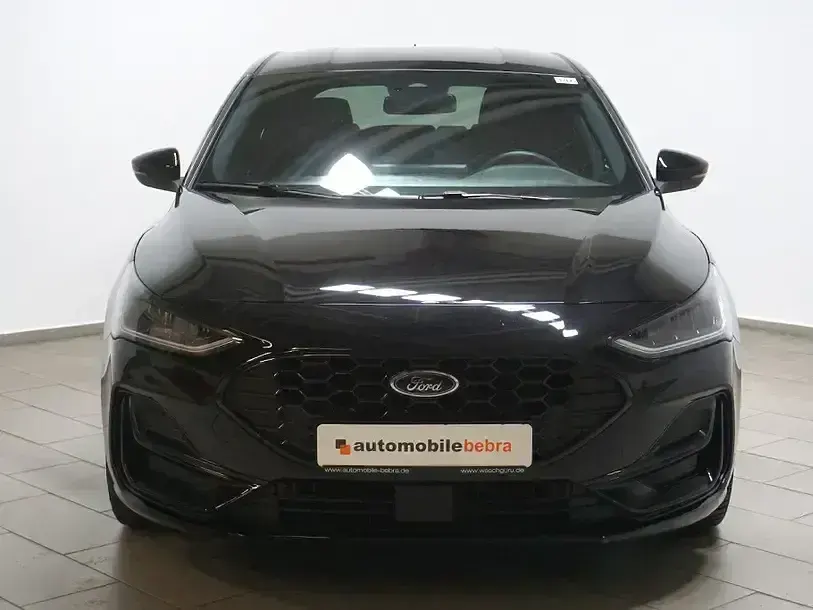 Gebraucht Ford Focus ST-Line 155 PS (114 kW) 2025 Agate black Limousine