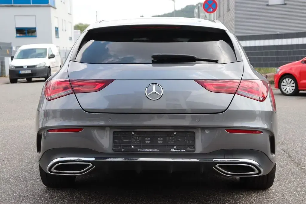 Gebraucht Mercedes CLA200 Shooting Brake AMG 150 PS (110 kW) 2020 Grau Kombi