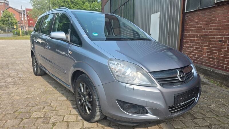 Gebraucht 2009 Opel Zafira Innovation Van / Kleinbus | 2.600 € (Guter Preis) - Bild 1/4