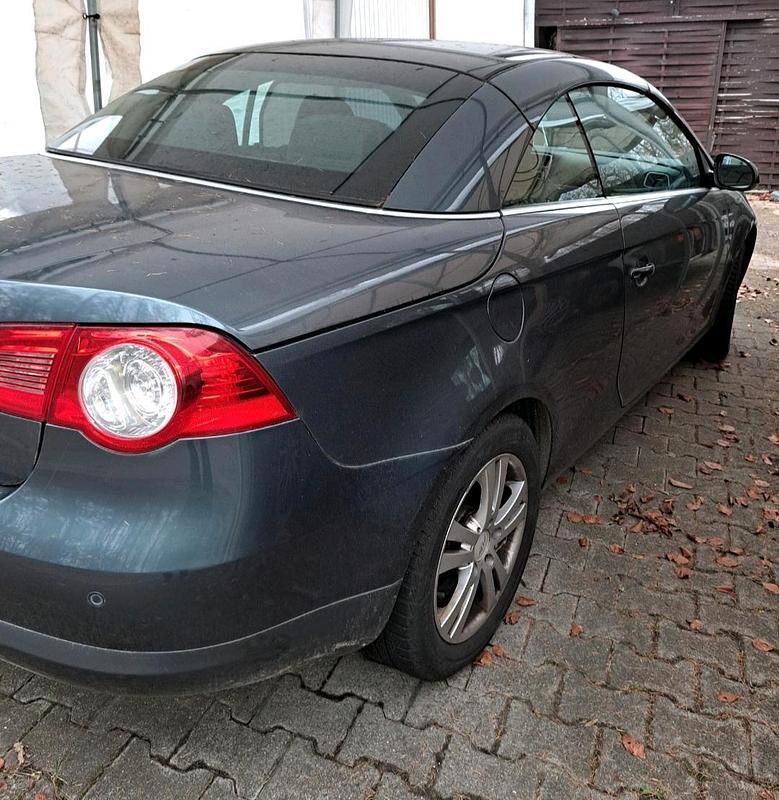 Gebraucht VW Eos 140 PS (102 kW) 2007 Grau Cabrio