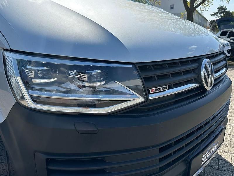 Gebraucht VW Transporter R 179 PS (131 kW) 2017 Silber Van