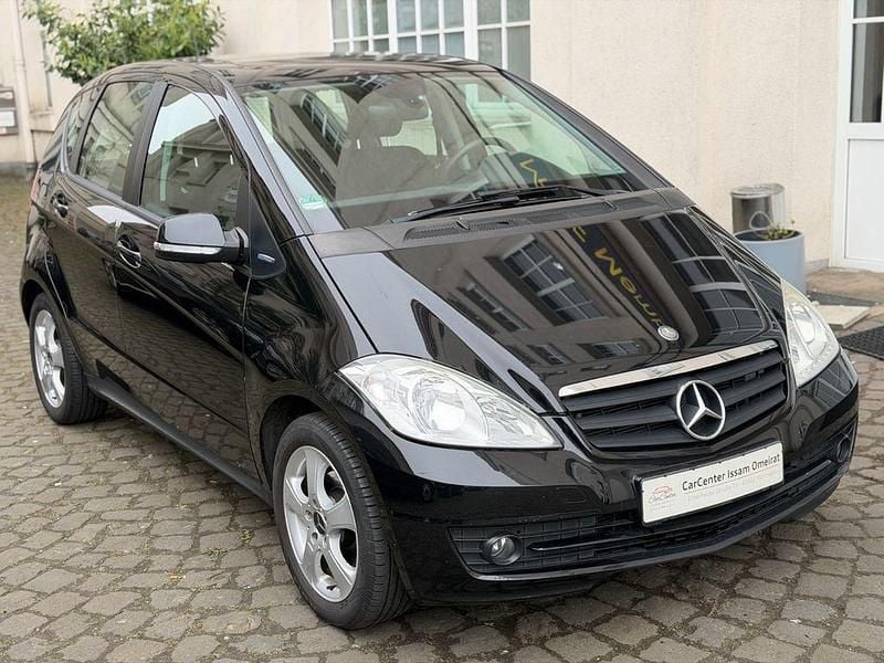 Gebraucht Mercedes A160 95 PS (69 kW) 2010 Schwarz Limousine